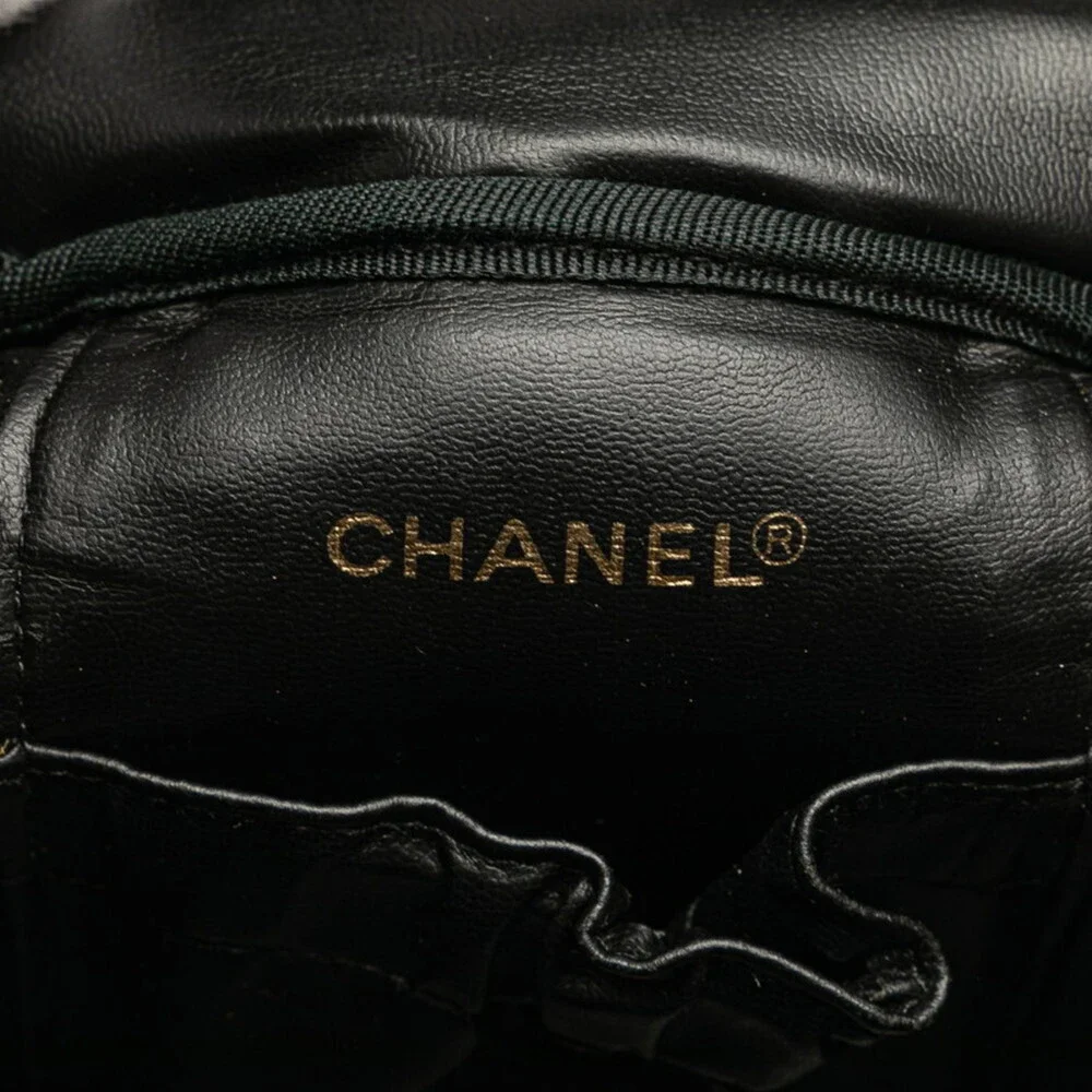 CHANEL Caviar Leather Logo Vanity Bag